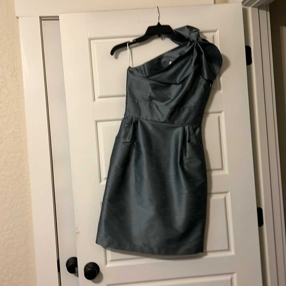 LulaKate Elegant One-Shoulder Grayish Green Dress Size 4